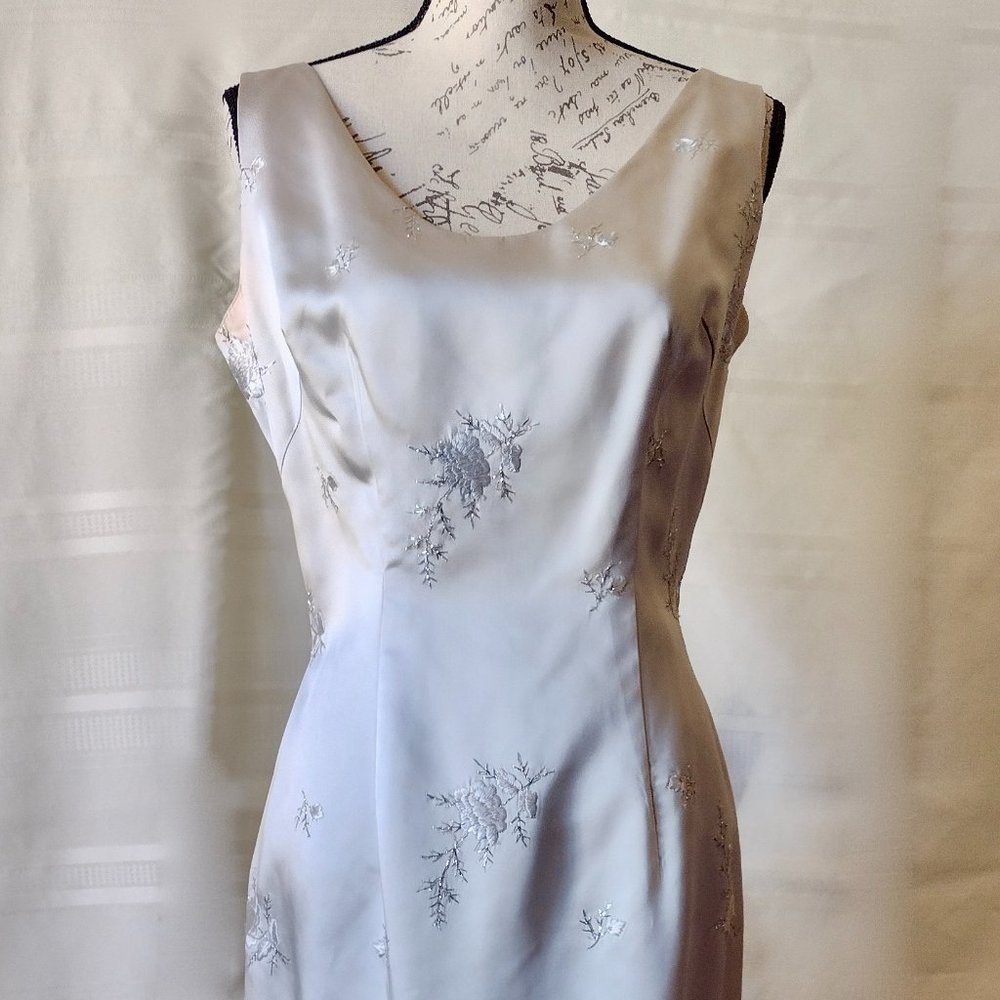 Elegant and stunning vintage silver-blue long formal dress,